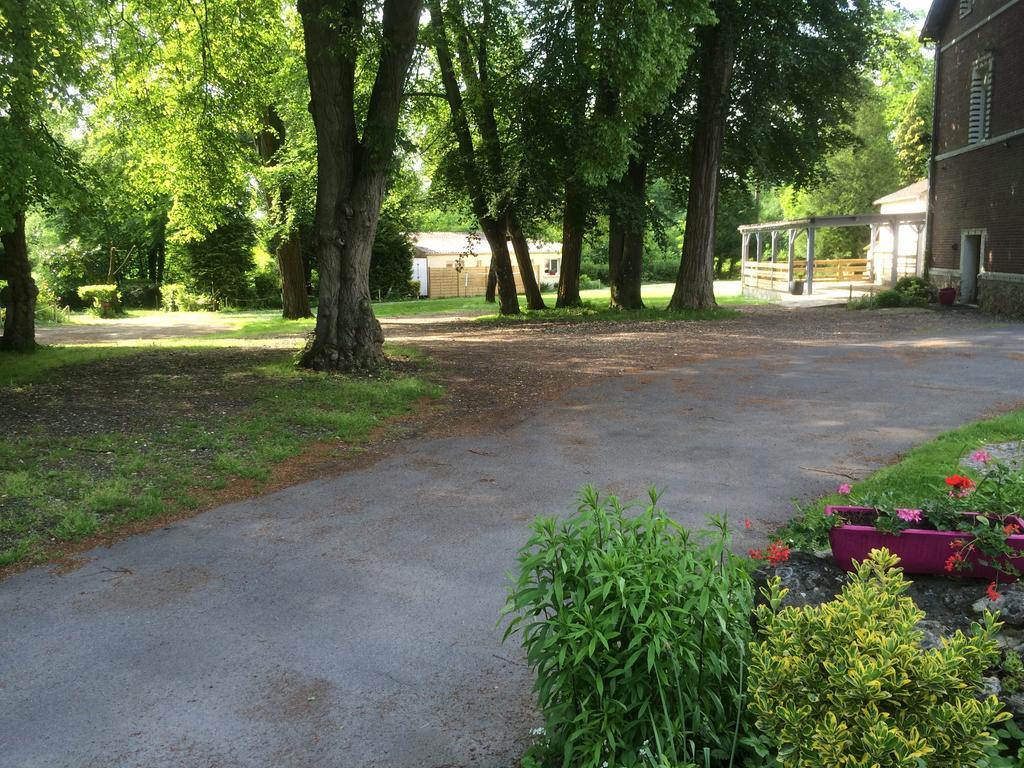 Bed and Breakfast La Demi-Lune Bailleval Exterior foto